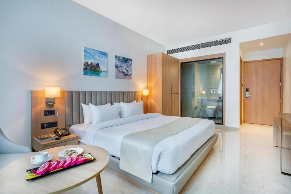 Hotel Plaza International Near Delhi Airport นิวเดลี ภายนอก รูปภาพ